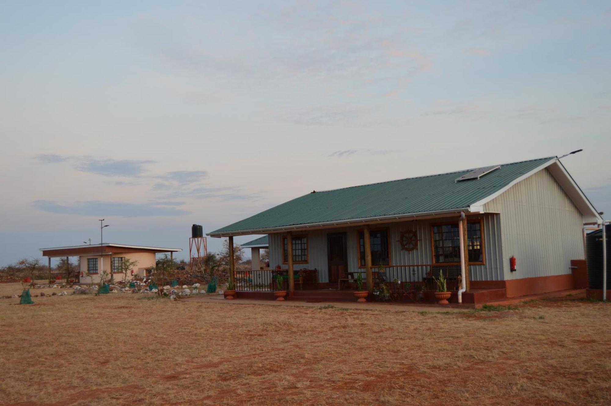 Wild Amboseli Ndovu Cottage. Exterior foto